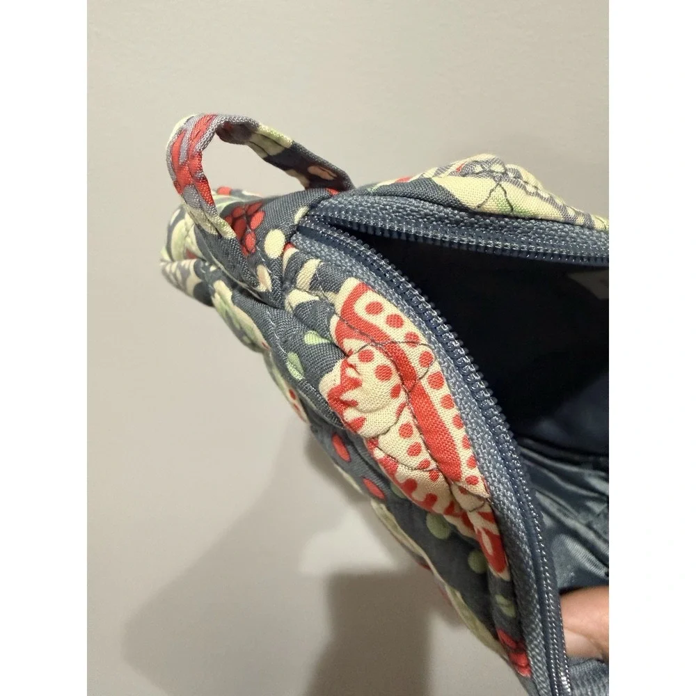 Vera Bradley NOMADIC FLORAL Pouch Makeup‎ Bag NWT V